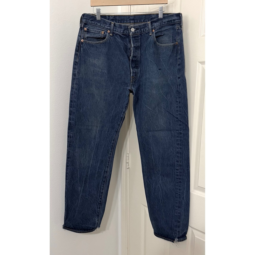 Levis‎ 501 Original Fit Jeans Mens sz 38x34 Button Fly Straight Leg Cowboy
